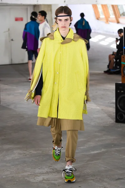 Look 36